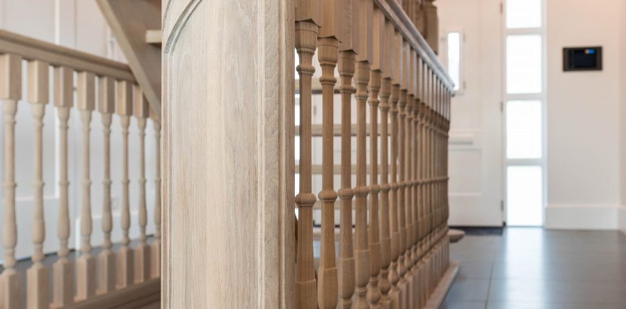 TRAP DETAILS: HULPBALUSTERS